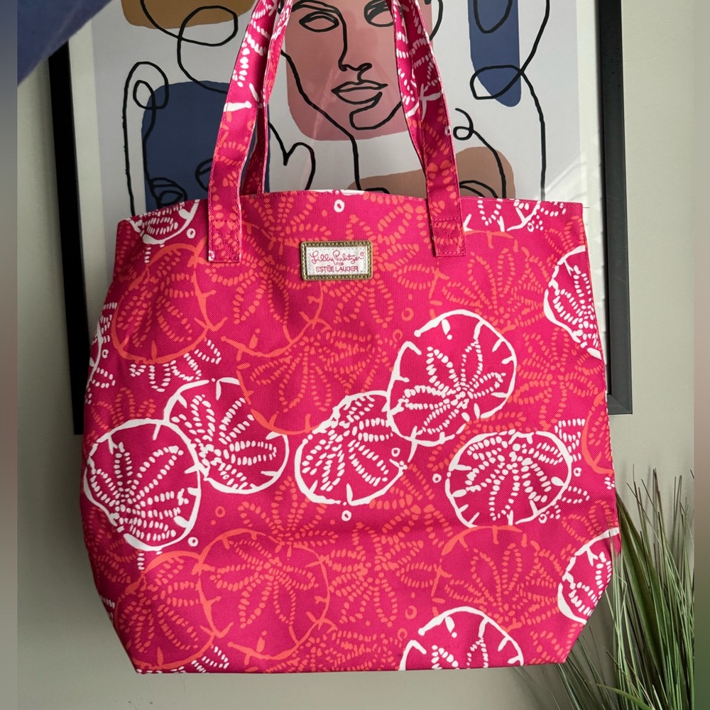 Lilly Pulitzer Vibrant Pink and White Tote
